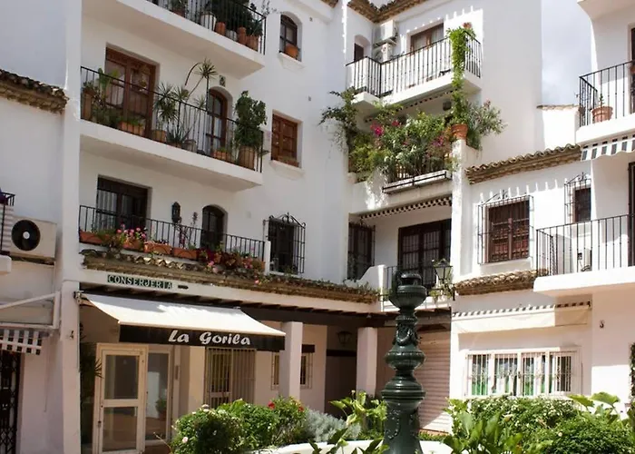 Pueblo Blanco Casa Del Loro
