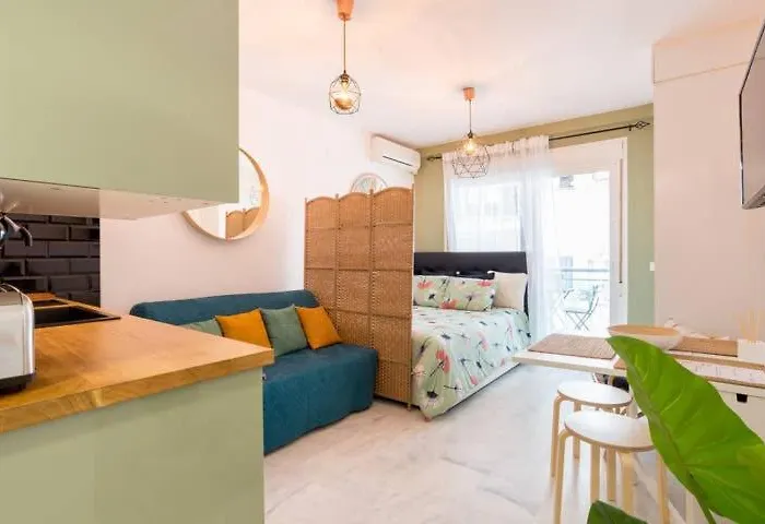 Torremolinos Centro, Piso Moderno, Playa, Wifi, Netflix