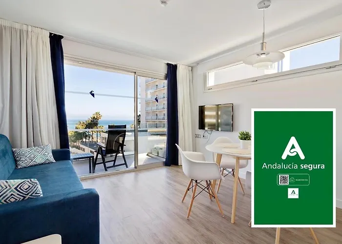 Carihuela Suites
