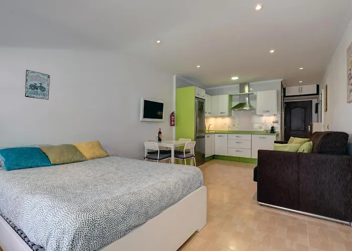 071 - Beachside Studio Perfect For A Family Getaway