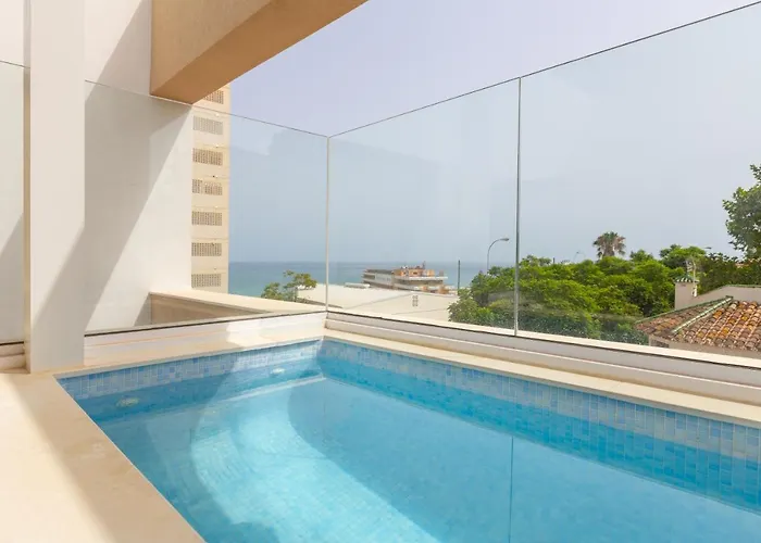 Terraza Del Mar: Apartamento Con Terraza Y Piscina