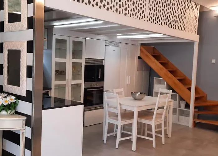 Verdiales Loft