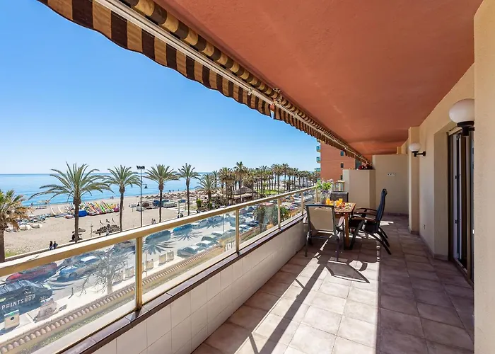 797 Holiday Rentals - Amplio Piso Con Terraza En Primera Linea De Playa