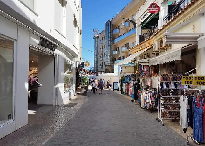 Love Rent4 Malaga Lyli
