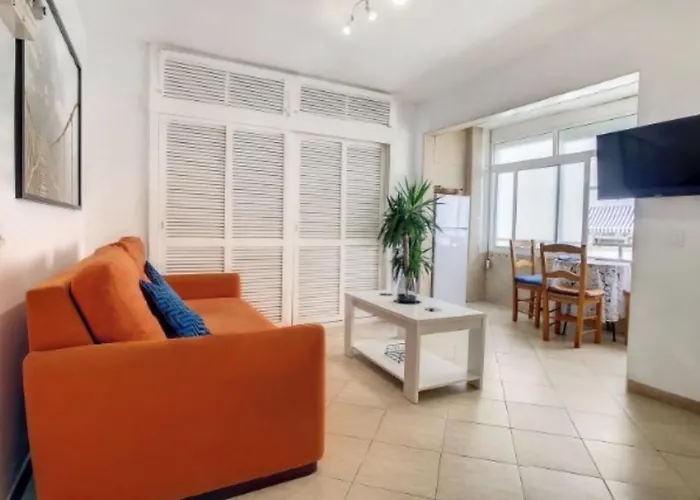 Urban&Vacay! Suite - Torremolinos City Centre