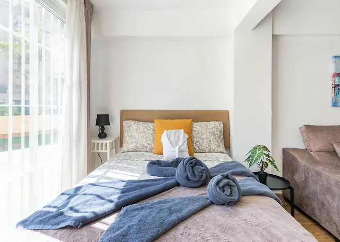 Serenity Chic Apartment City Center With Free Wifi By Namaste Elite