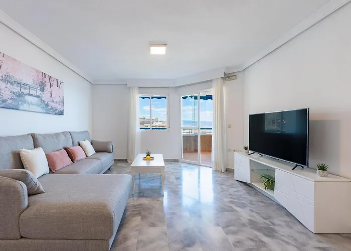 797 Holiday Rentals- Apartamento En Torremolinos Para 7 Con Vistas Al Mar