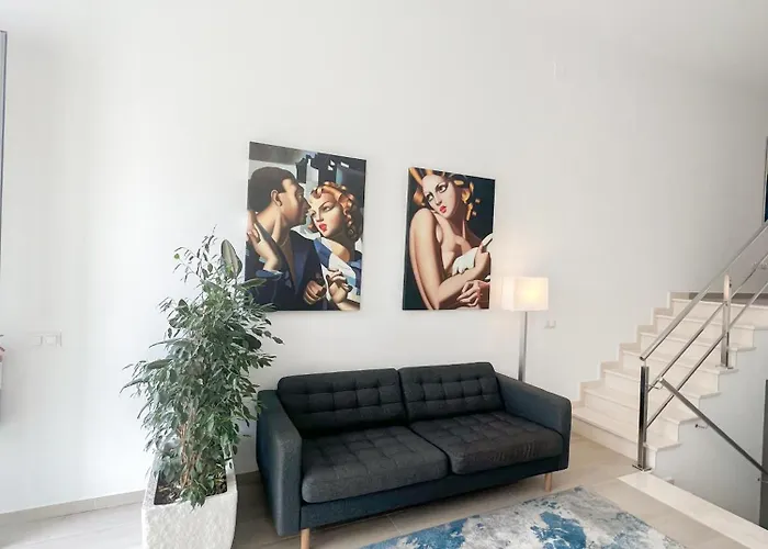 Cozy And Modern Family Flat Carihuela