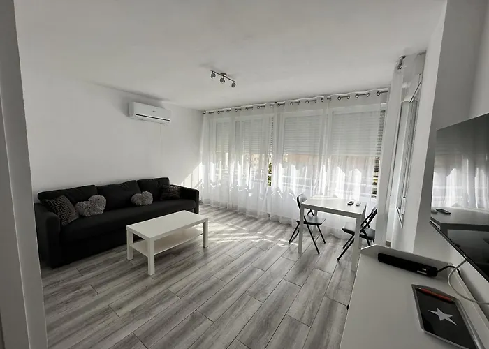 Cg4N - Nuevo Estudio, Recien Reformado, Wifi