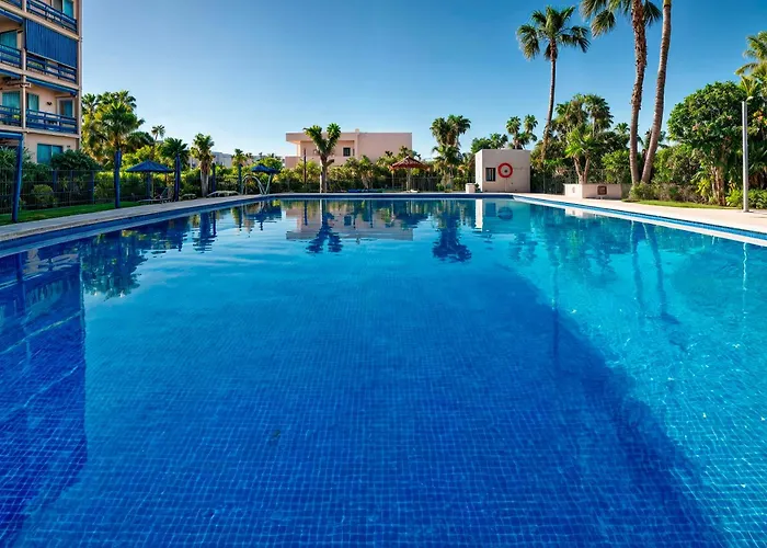 Estudio En Torremolinos Con Piscina