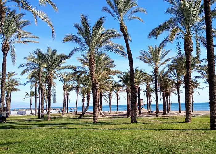 La Carihuela A 5 Minutos De La Playavistas Al Mar