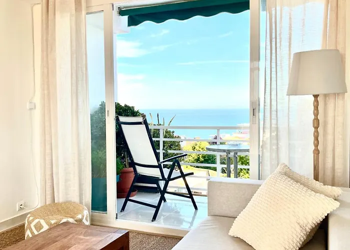 Light-Filled Apartment With Sea Views