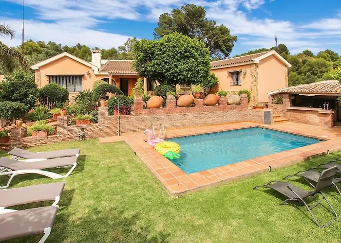 Ayma Villa Gorilla