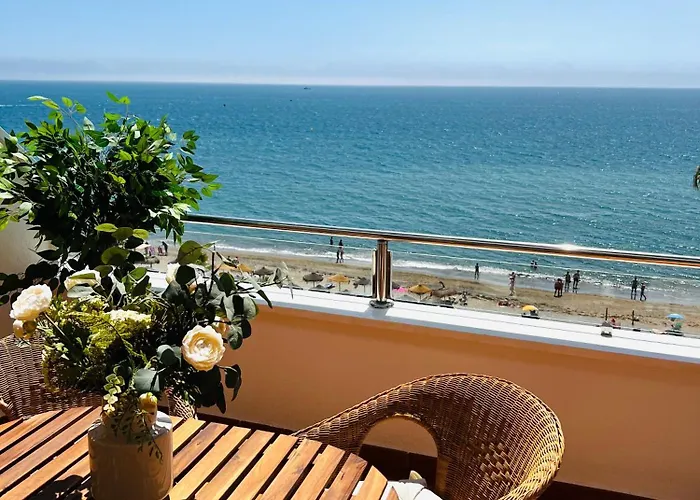 La Roca Torremolinos Frente Al Mar