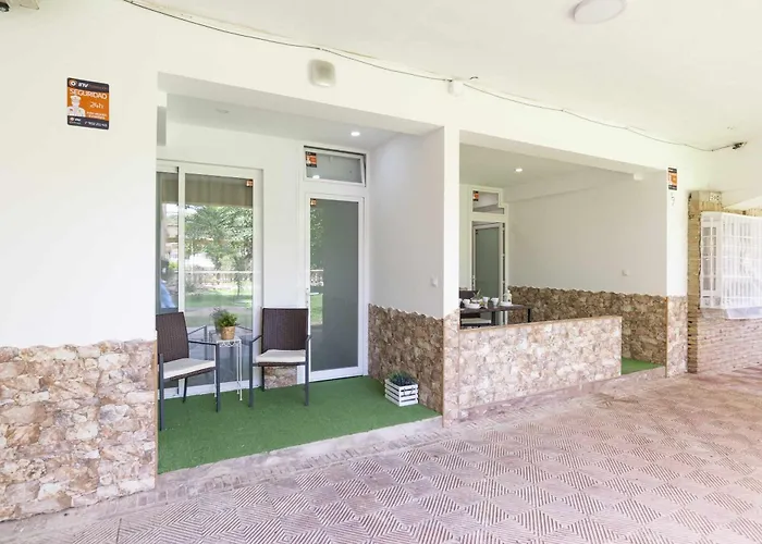 Beach Garden Apartment
