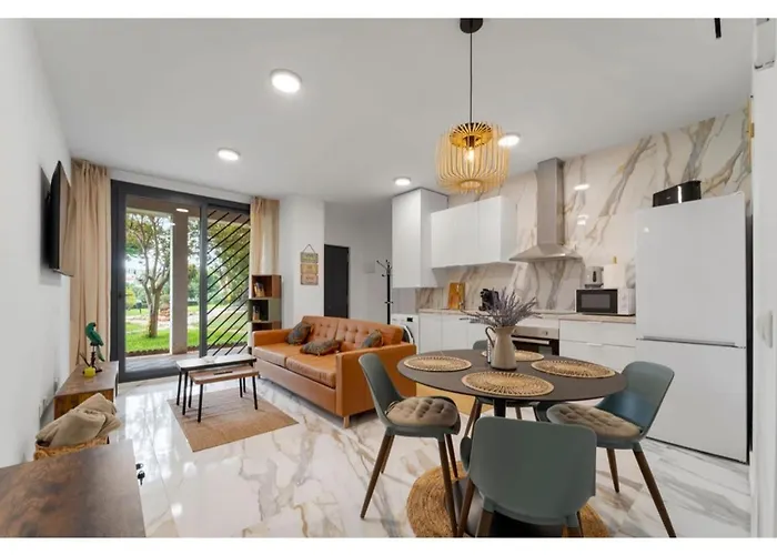Casa Ivana At Green Parot Apartments At Carihuela