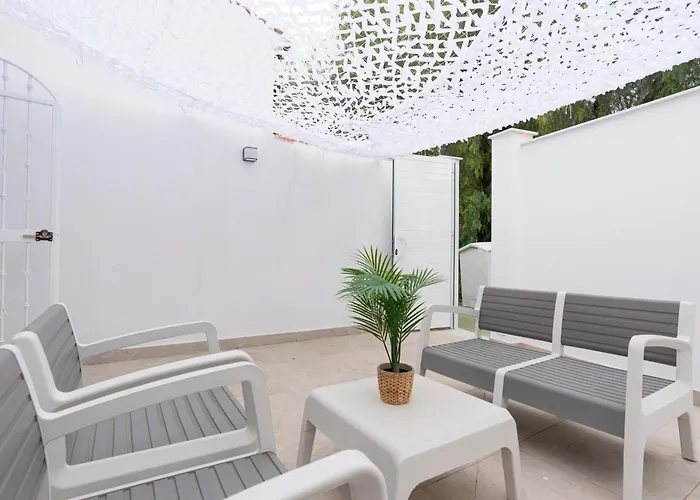 Colina Beach By Ele Apartments