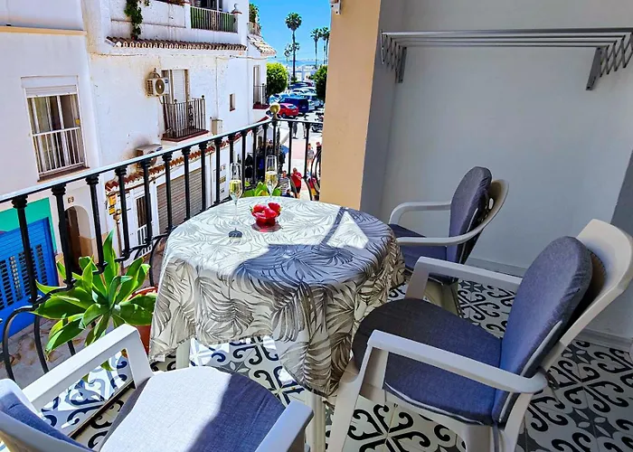 Bonito Apartamento En Playa De La Carihuela