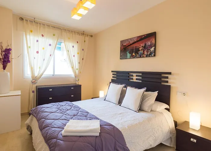 Malagasuite Torremolinos Beach Apartment
