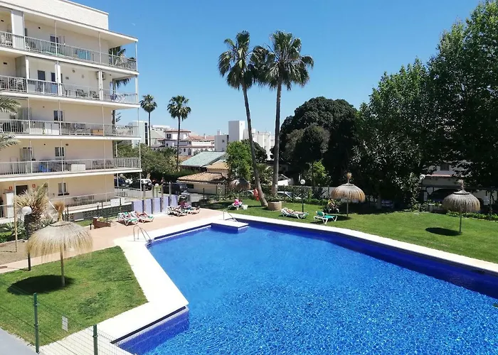 Carihuela Park Palace