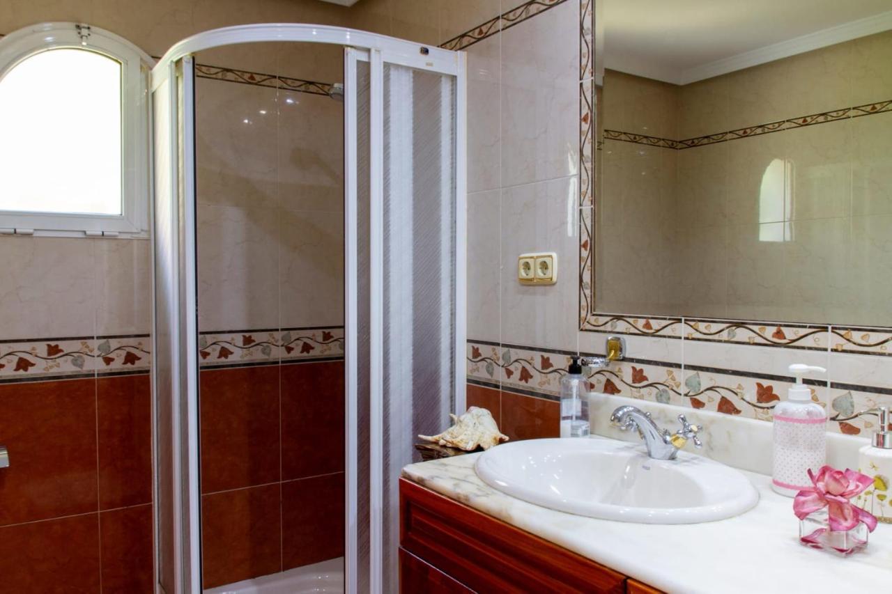 Fantastic 5 Mins Away From The By Easybnb Torremolinos