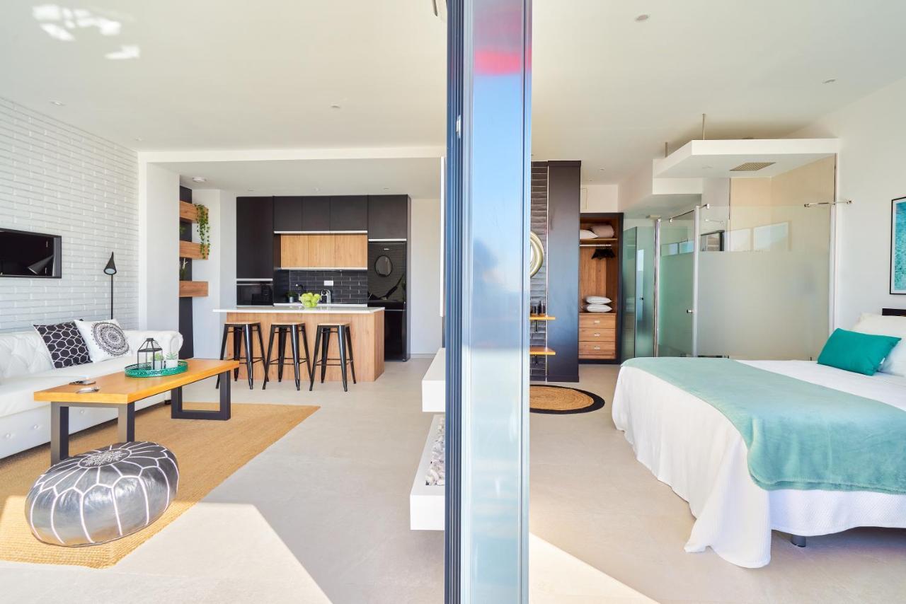 Apartment Del Mar Luxury With Jacuzzi Torremolinos