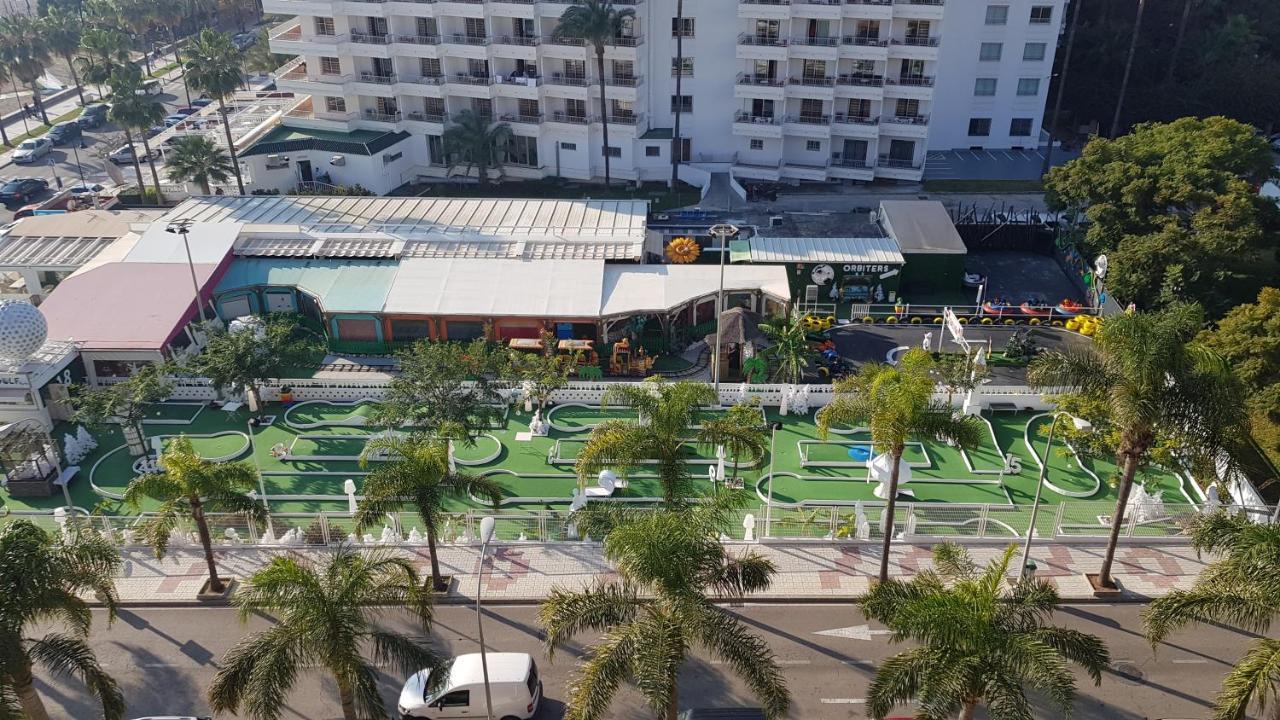 Impresionante Primera Linea De Playa, Bajondillo Apartment
