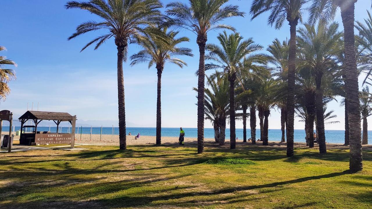 Impresionante Primera Linea De Playa, Bajondillo Apartment Torremolinos