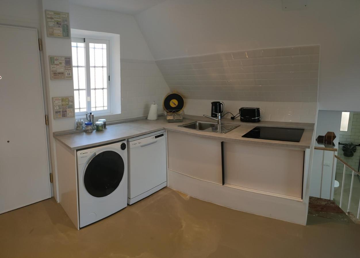 Hexagon By Namaste Elite Apartment *