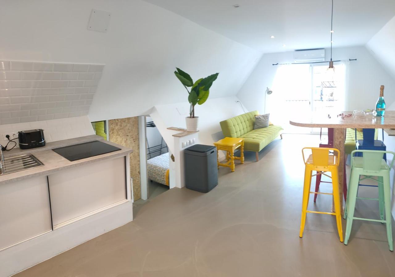 Hexagon By Namaste Elite Apartment *