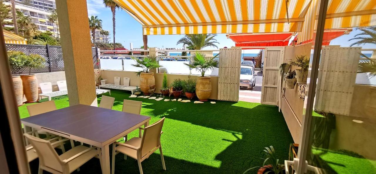Lola Y Manuela: Beachfront Oasis With Sea-view Terrace Apartment Torremolinos