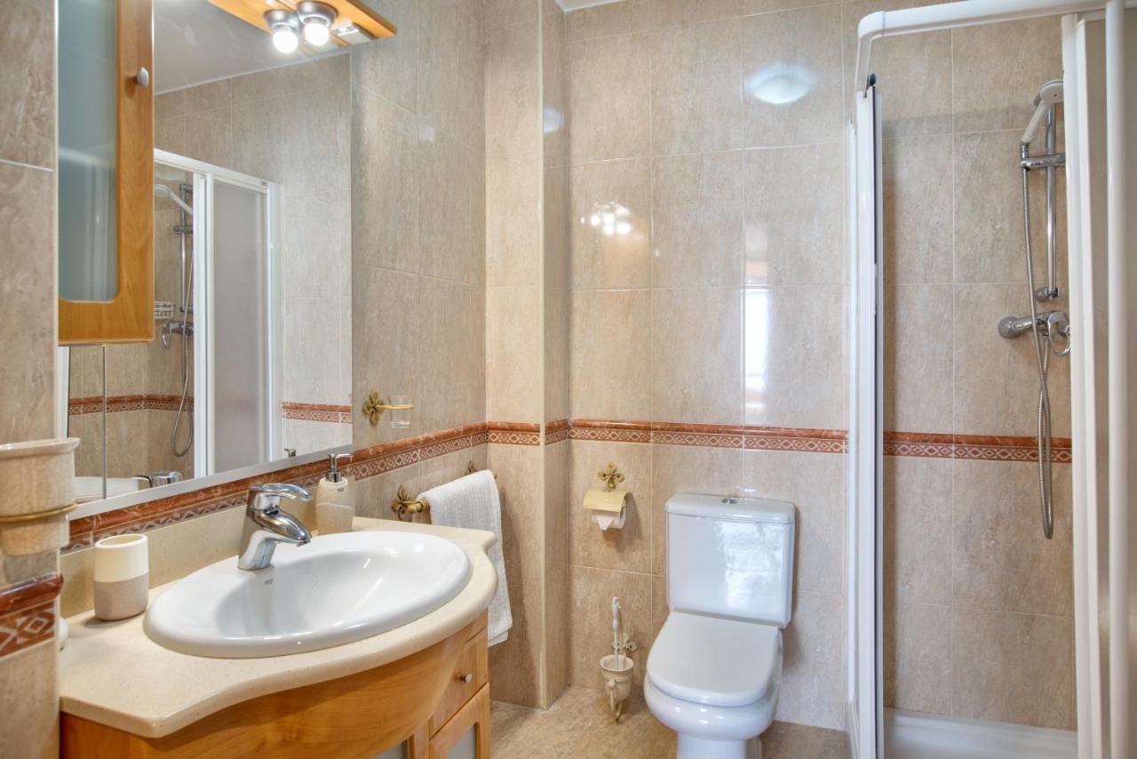 Aloha Amazing Sea Views At Carihuela Apartment Torremolinos