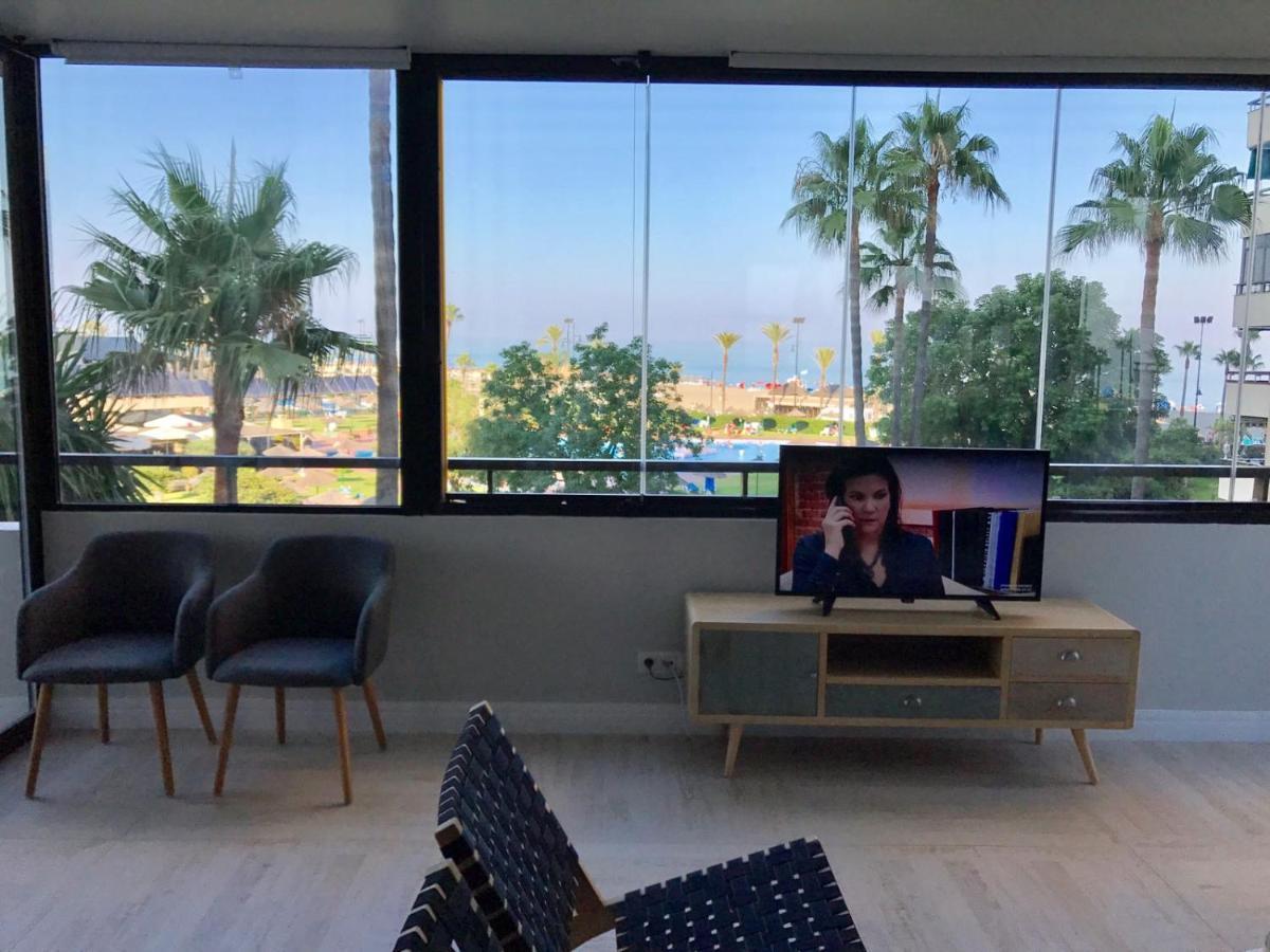 Luxury House 110 M2 On The Beach, Pool, Parking Torremolinos