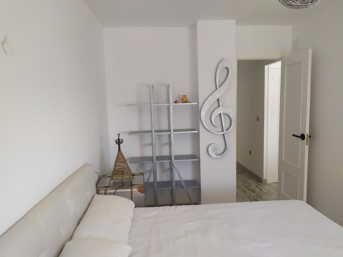 Carihuela Nice View Sun&beach Apartment Torremolinos