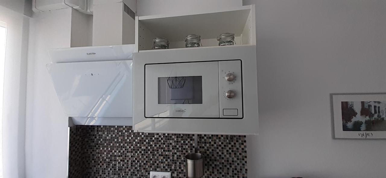 Torremolinos Suite Apartment *