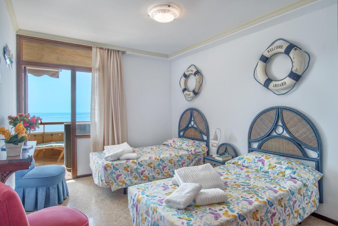 Aloha Amazing Sea Views At Carihuela Apartment Torremolinos