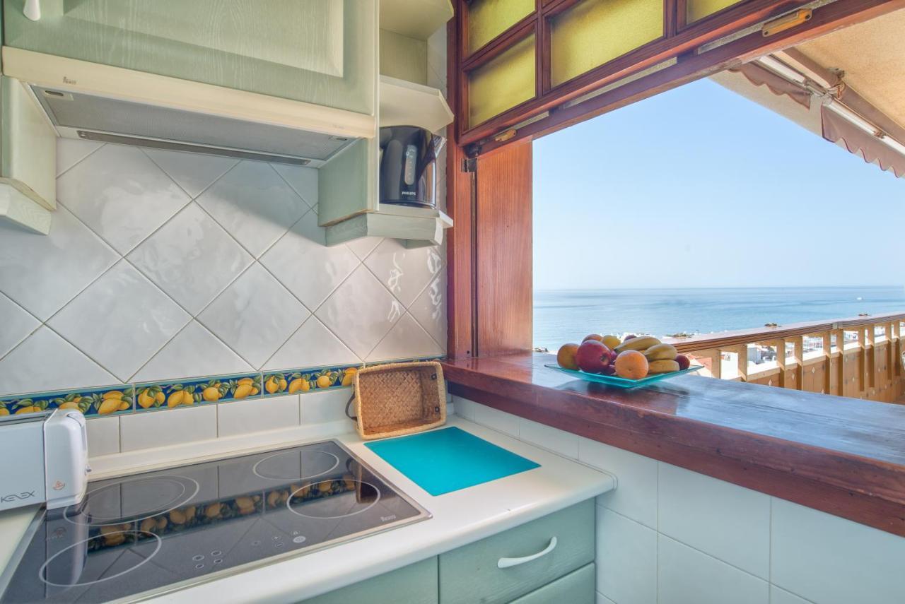Aloha Amazing Sea Views At Carihuela Apartment Torremolinos