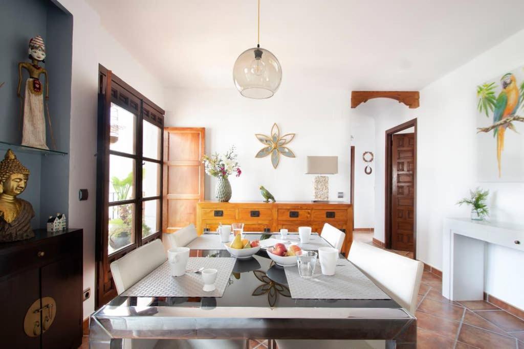 Pueblo Blanco Casa Del Loro Apartment *