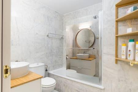 Centro, Piso Moderno, Playa, Wifi, Netflix Apartment