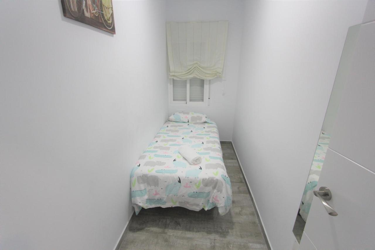 Apartment Carihuela Nidos - Segunda Linea De Playa - Excelente Conexion Wifi Torremolinos