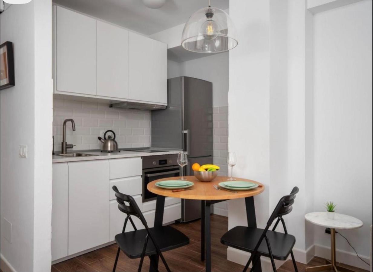 Bonito Apartamento En La Carihuela * Torremolinos