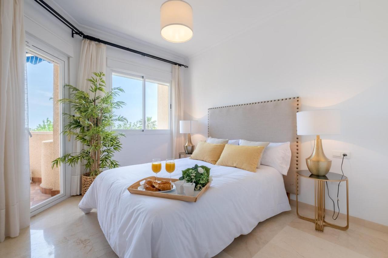Apartment Garden & -