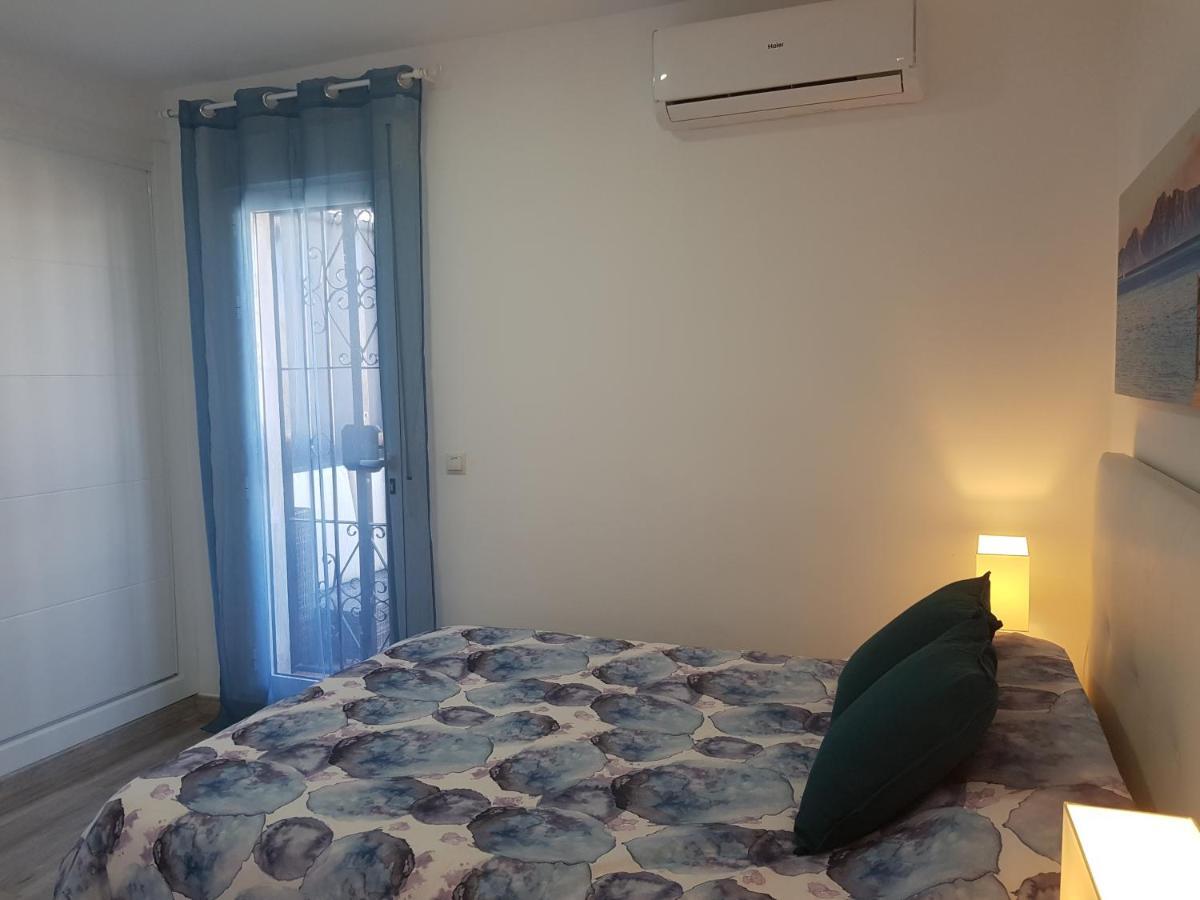 Precioso ático Con Terraza En Plaza De Andalucia Apartamento