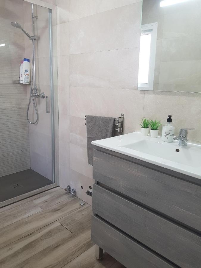 Apartamento Precioso ático Con Terraza En Plaza De Andalucia Torremolinos