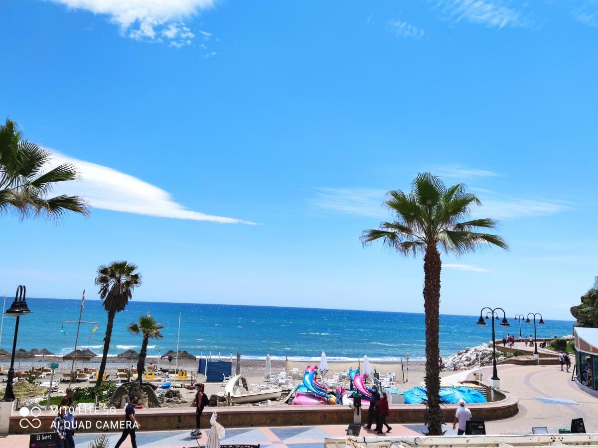 Nuevo Roca Chica, Primera Linea Playa,torremolinos Appartement *