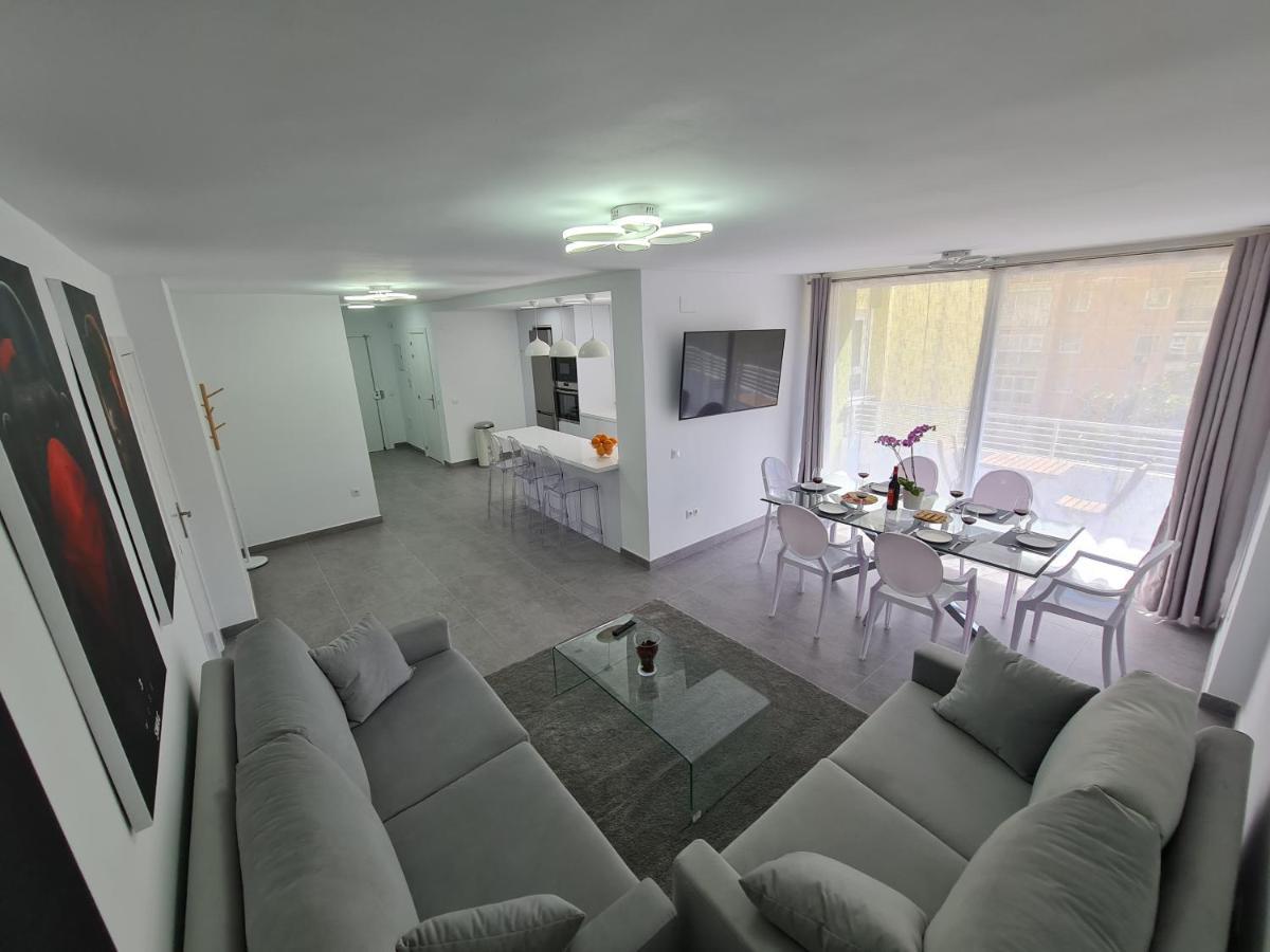 Modern 3 Bedroom Luxury In Appartement *