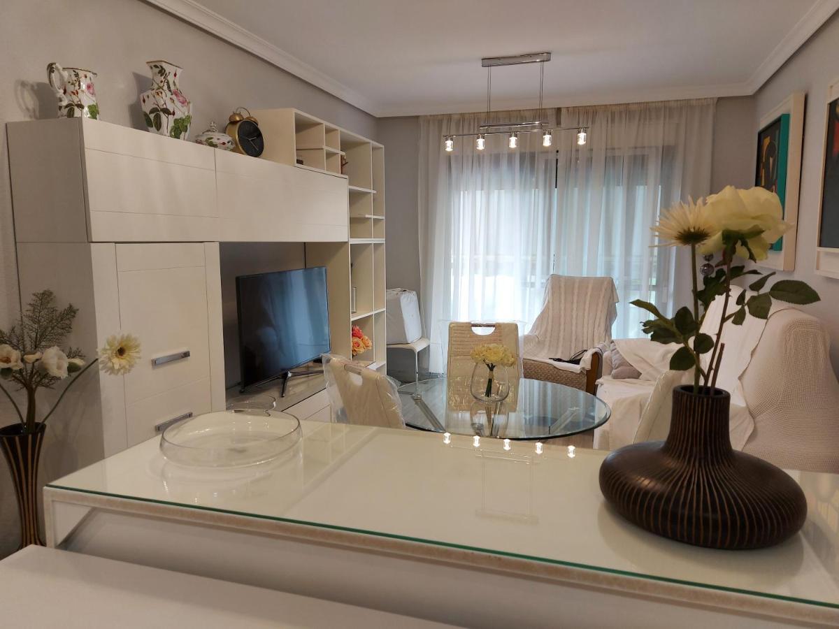 Rent4 Malaga Bajondillo Playa Ii Apartment