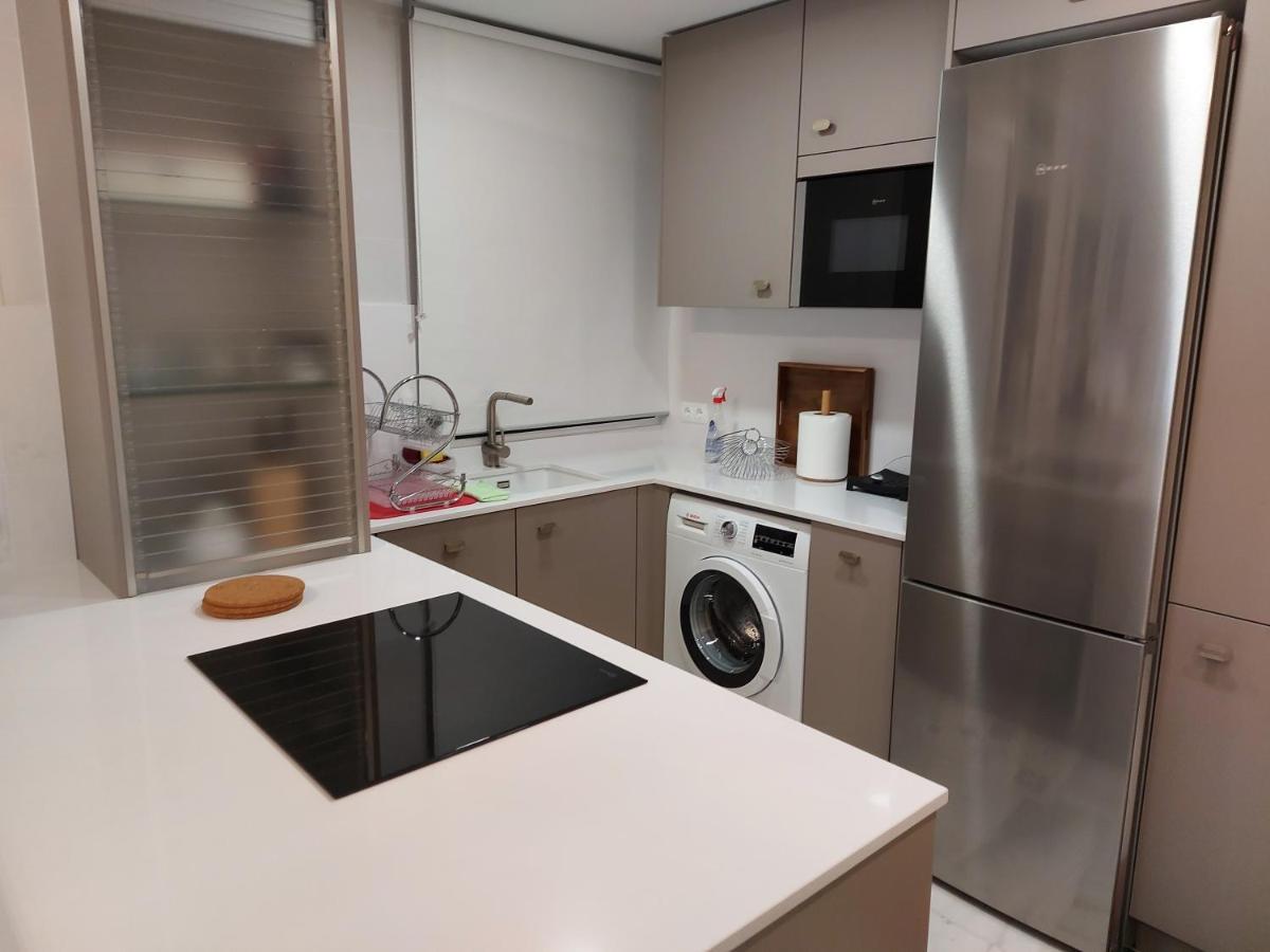 Rent4 Malaga Bajondillo Playa Ii * Torremolinos