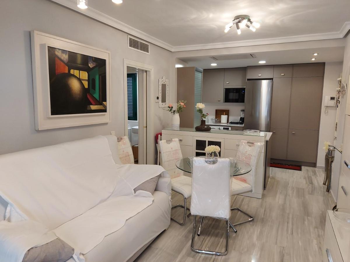 Apartment Rent4 Malaga Bajondillo Playa Ii Torremolinos