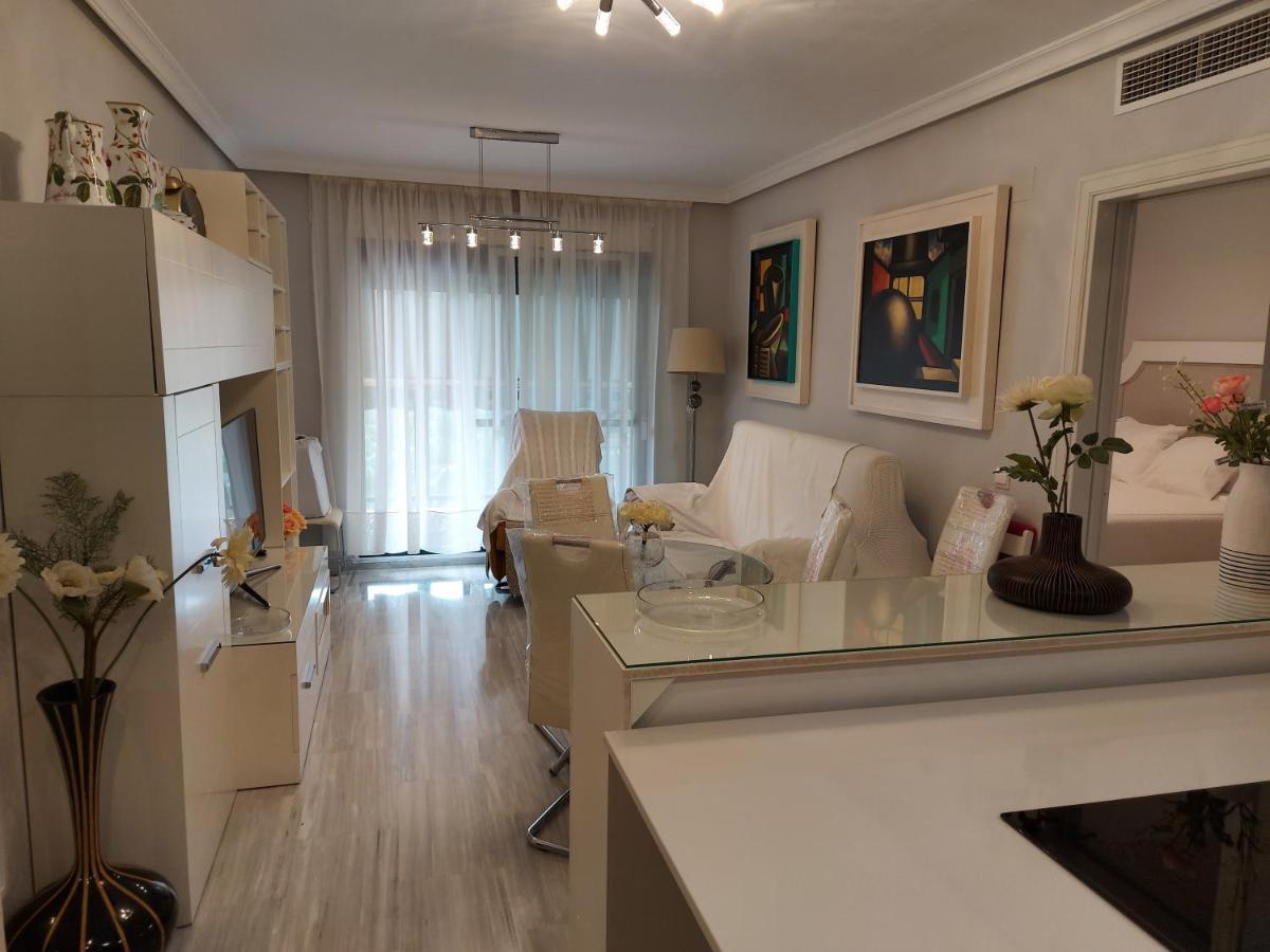 Rent4 Malaga Bajondillo Playa Ii Torremolinos